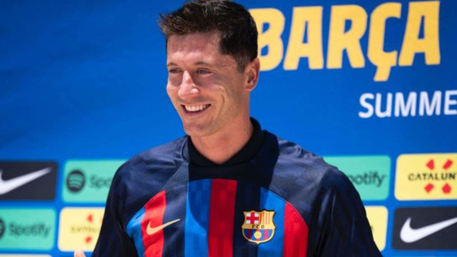 两人之间形 两人之间形